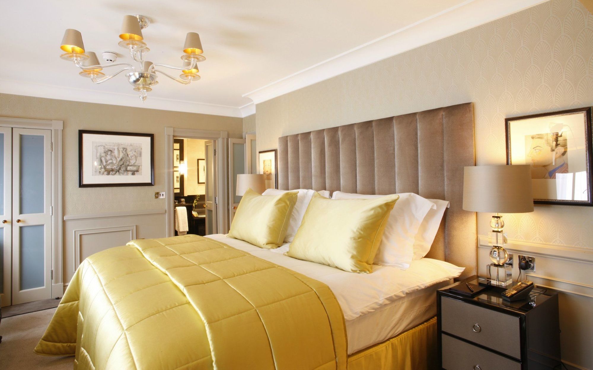 St James Hotel & Club Mayfair London Room photo